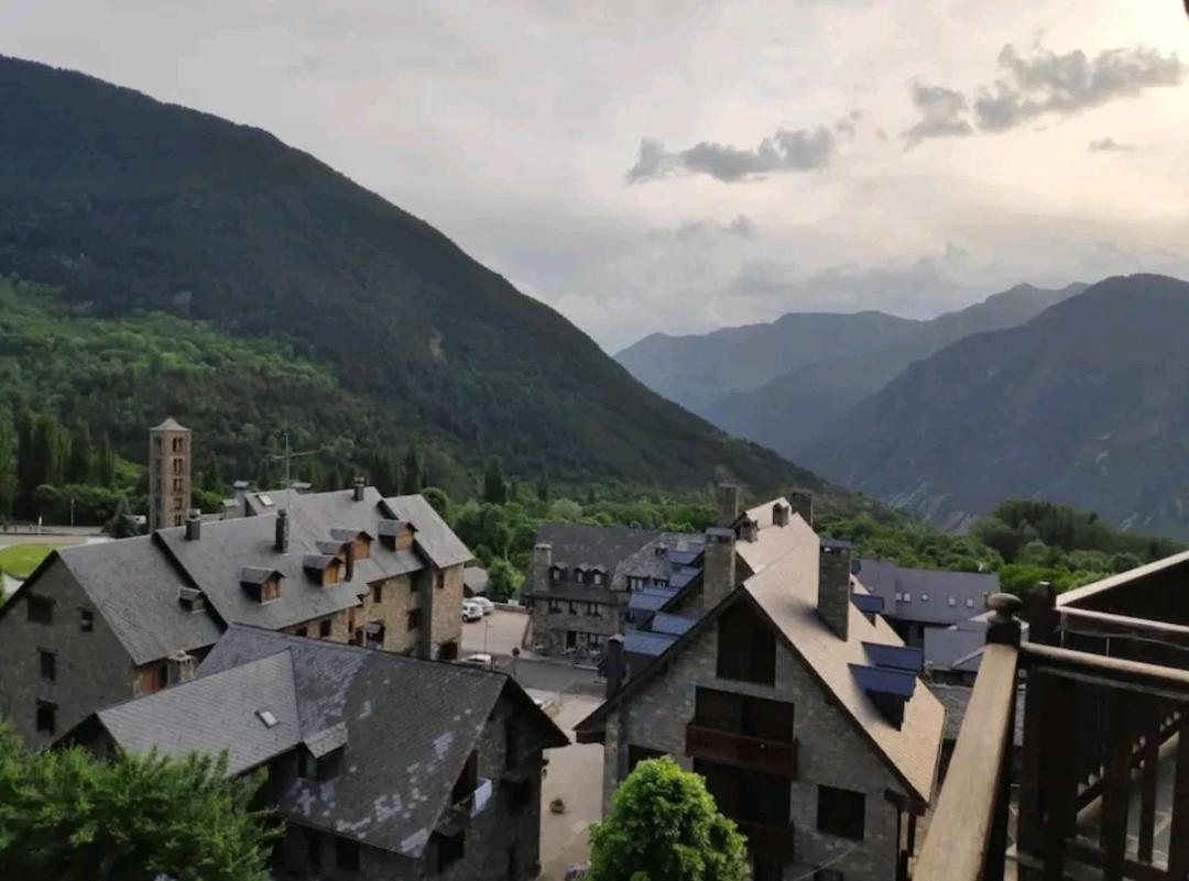 Duplex Con Terraza Y Vistas Panoramicas En Tauell Apartment Ngoại thất bức ảnh